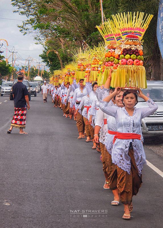 balinese woman